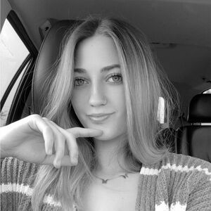 Meet your Posher, Bailey